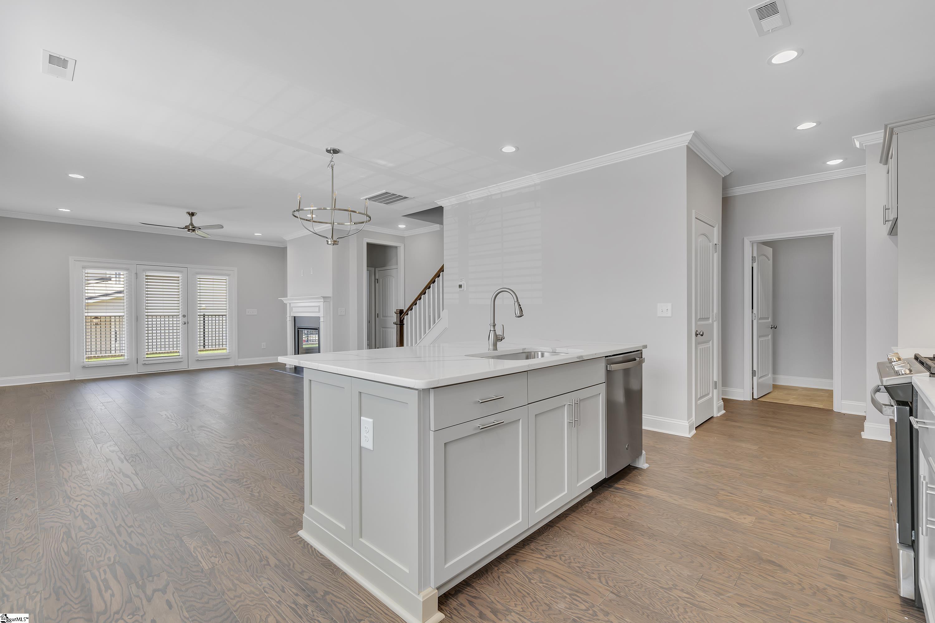 5 Red Lion Road Greenville, SC 29607 - Photo 5 of 33