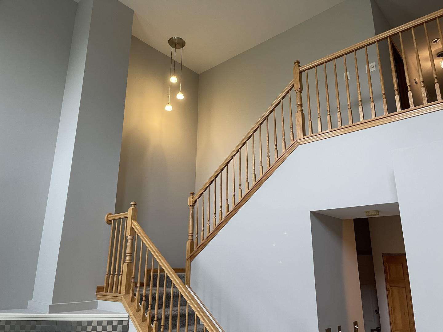 2598 Capitol Avenue Aurora, IL 60503 - Photo 4 of 18