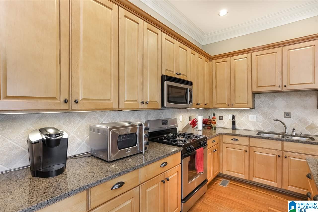 126 Shoreline View Talladega, AL 35160 - Photo 6 of 38