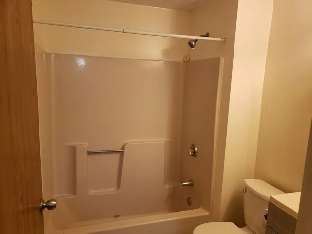 $1,600 | 135 Union Street, Unit 38, Leominster, MA 01453