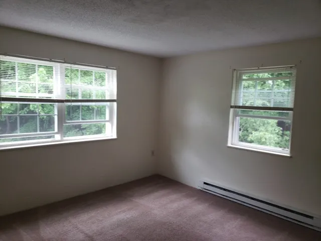 $1,600 | 135 Union Street, Unit 38, Leominster, MA 01453