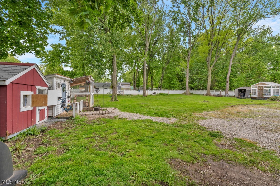 33932 Roberts Road Eastlake, OH 44095 - Photo 43 of 49