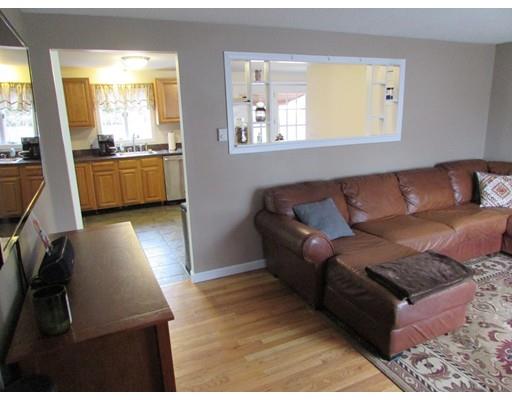 96 Saffron Circle Springfield, MA 01129 - Photo 7 of 27