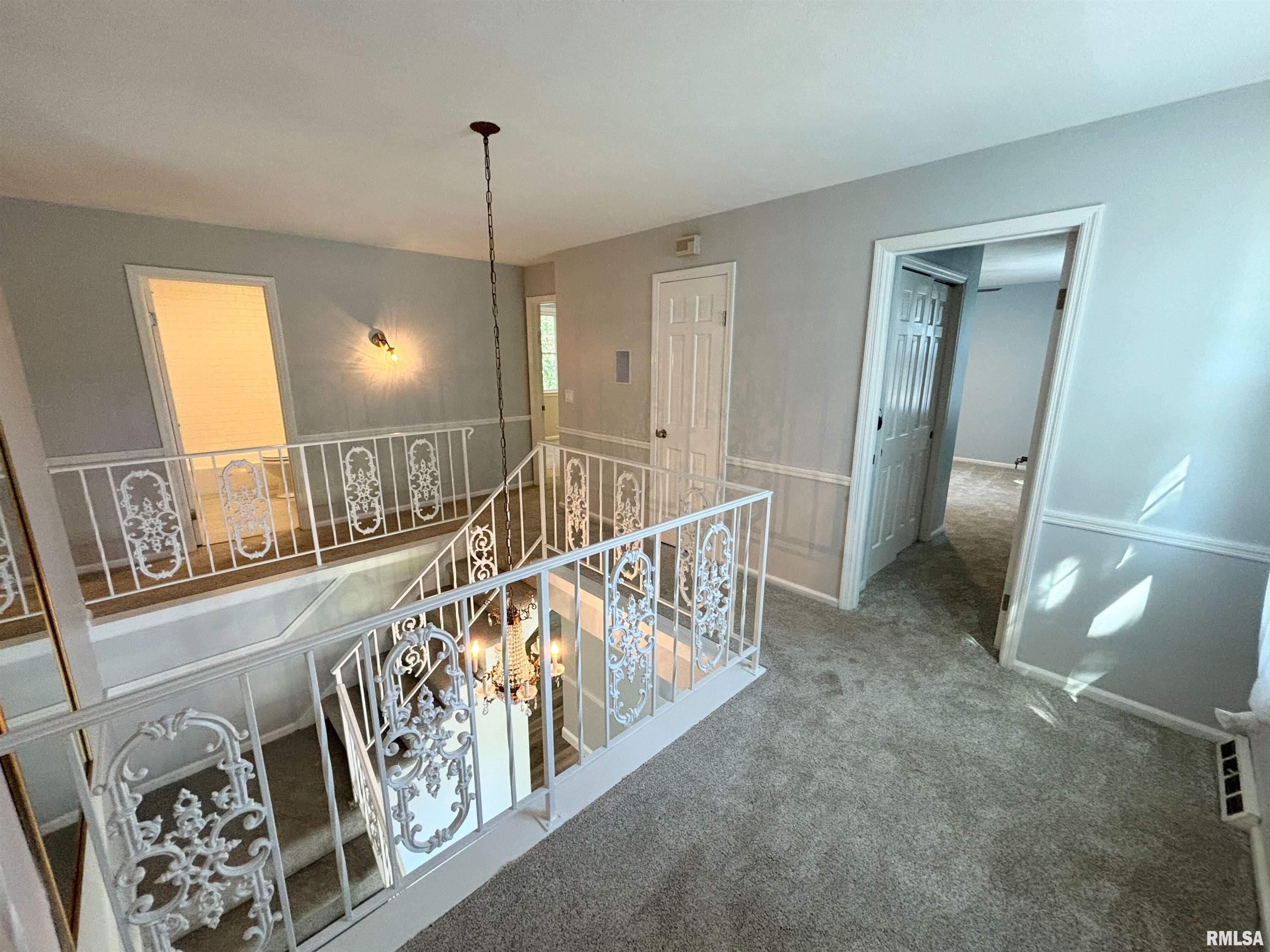 6503 North Post Oak Road Peoria, IL 61615 - Photo 27 of 49 Gallery Image 27