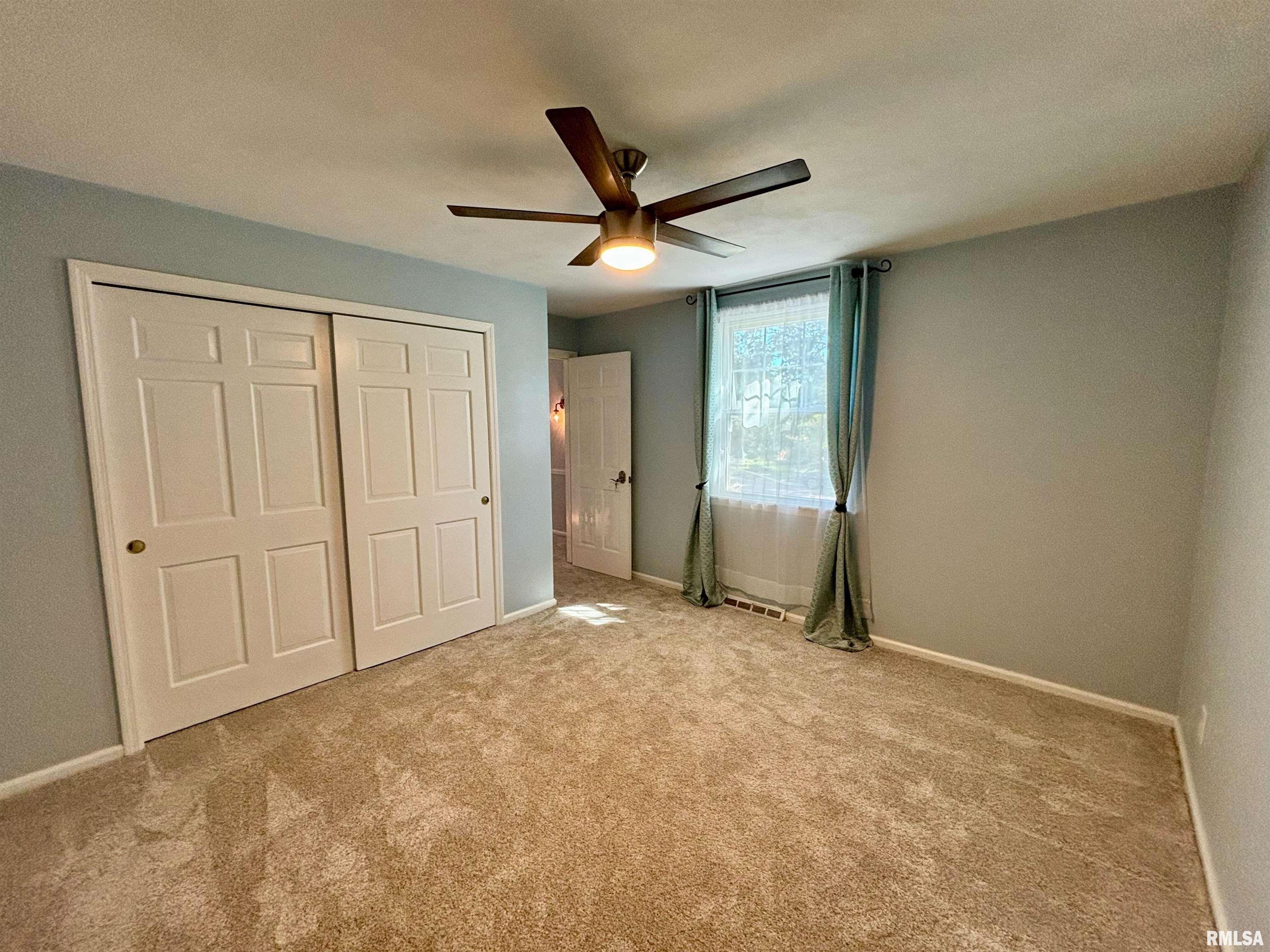 6503 North Post Oak Road Peoria, IL 61615 - Photo 29 of 49 Gallery Image 29