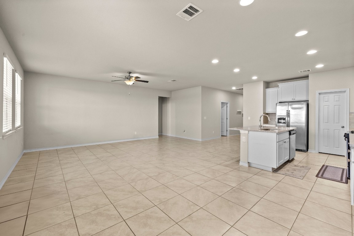 1421 Itzel Bend Leander, TX 78641 - Photo 11 of 29