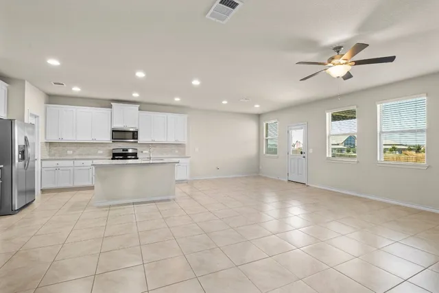 $2,099 | 1421 Itzel Bend, Leander, TX 78641