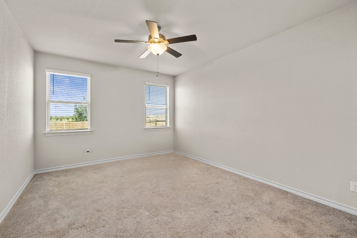 1421 Itzel Bend Leander, TX 78641 - Photo 14 of 29