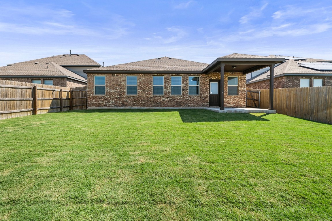 1421 Itzel Bend Leander, TX 78641 - Photo 26 of 29