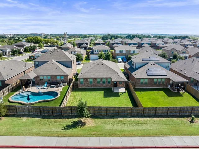 $2,099 | 1421 Itzel Bend, Leander, TX 78641