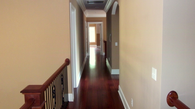 5100 Flintlock Road Roanoke, VA 24018 - Photo 38 of 102 Upper Level Hallway