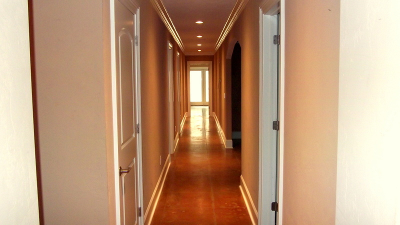 5100 Flintlock Road Roanoke, VA 24018 - Photo 76 of 102 Lower Level Hallway