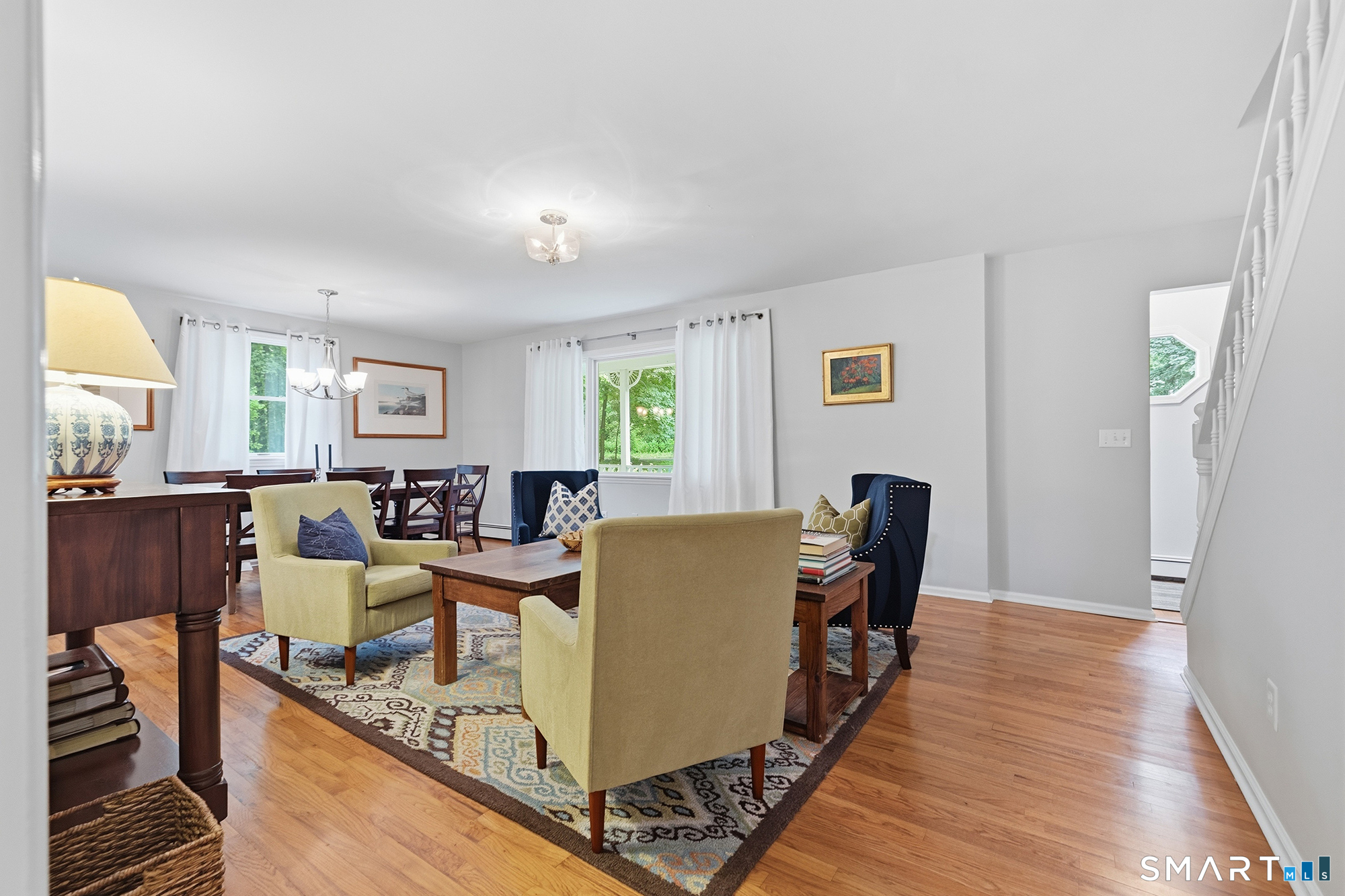 40 Ivy Hill Road Ridgefield, CT 06877 - Photo 8 of 38 Living room