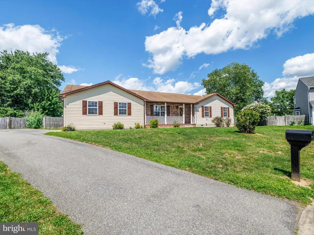 $424,900 | 11748 Torcello Court, Waldorf, MD 20601