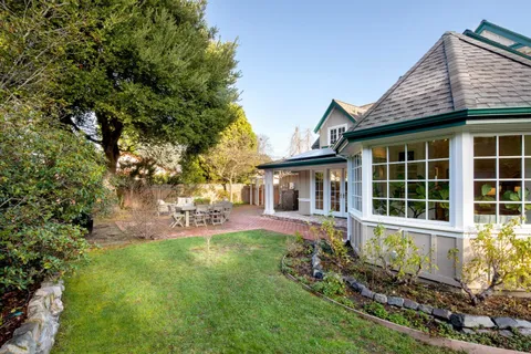 $5,495,000 | 845 Magnolia Street, Menlo Park, CA 94025