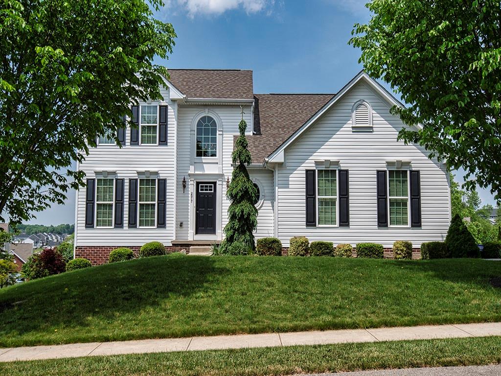 2017 Eagle Ridge Drive Valencia, PA 16059 - Photo 1 of 25 Gallery Image 1
