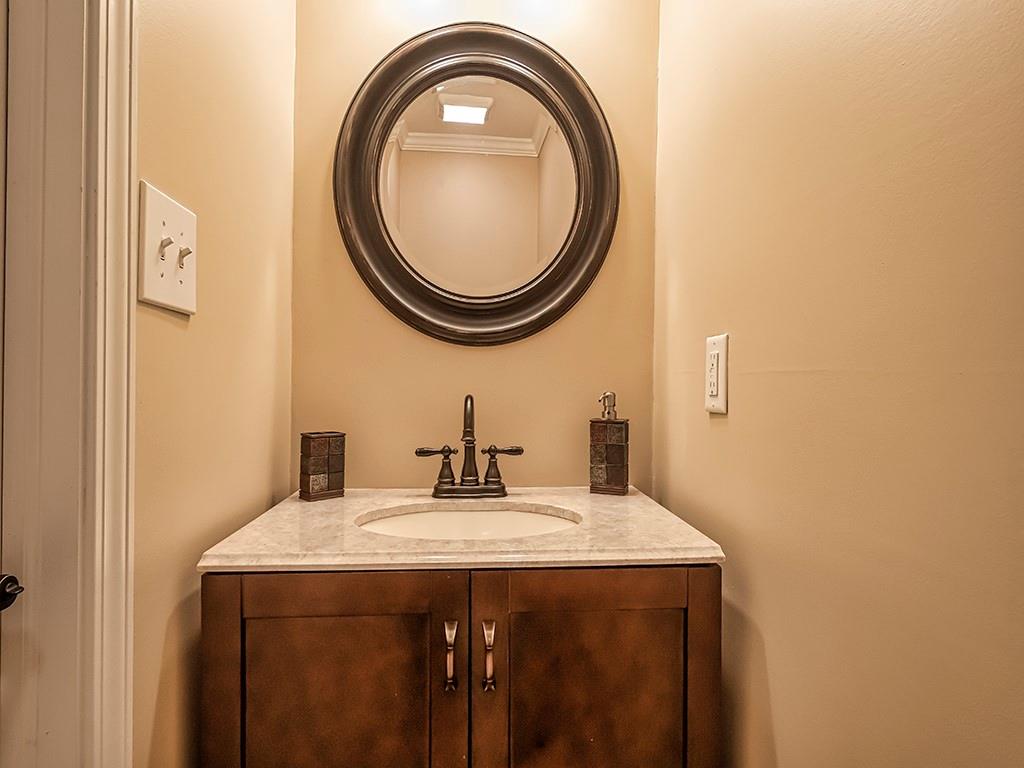 2017 Eagle Ridge Drive Valencia, PA 16059 - Photo 12 of 25 Gallery Image 12