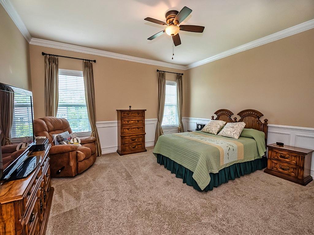 2017 Eagle Ridge Drive Valencia, PA 16059 - Photo 13 of 25 Gallery Image 13
