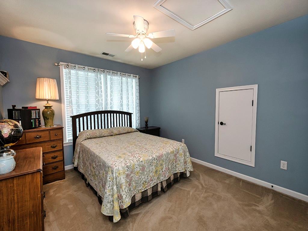 2017 Eagle Ridge Drive Valencia, PA 16059 - Photo 17 of 25 Gallery Image 17