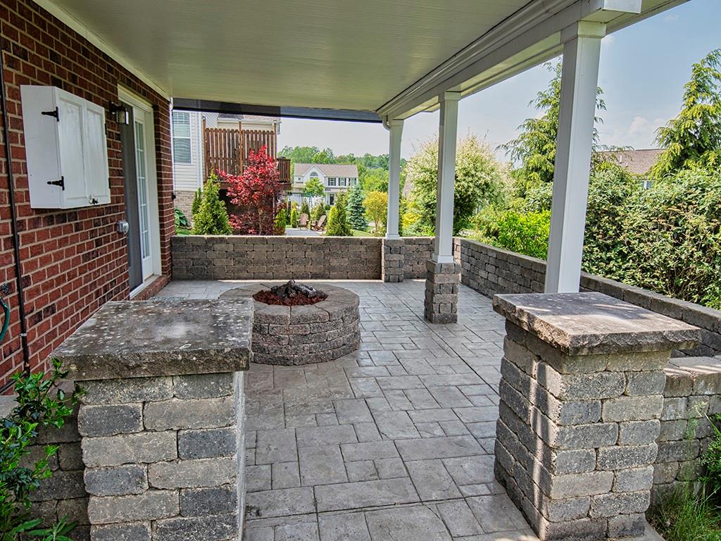 2017 Eagle Ridge Drive Valencia, PA 16059 - Photo 24 of 25 Gallery Image 24
