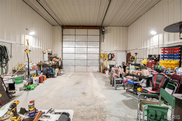$195,000 | 35240 28th Highway West, Belle, MO 65013