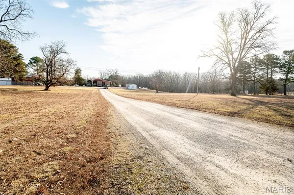 $195,000 | 35240 28th Highway West, Belle, MO 65013