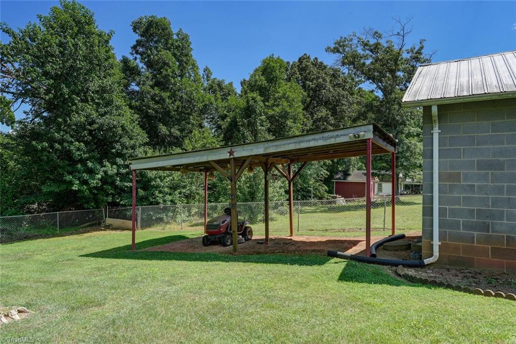 2905 Swallow Road Reidsville, NC 27320 - Photo 36 of 38 Gallery Image 36