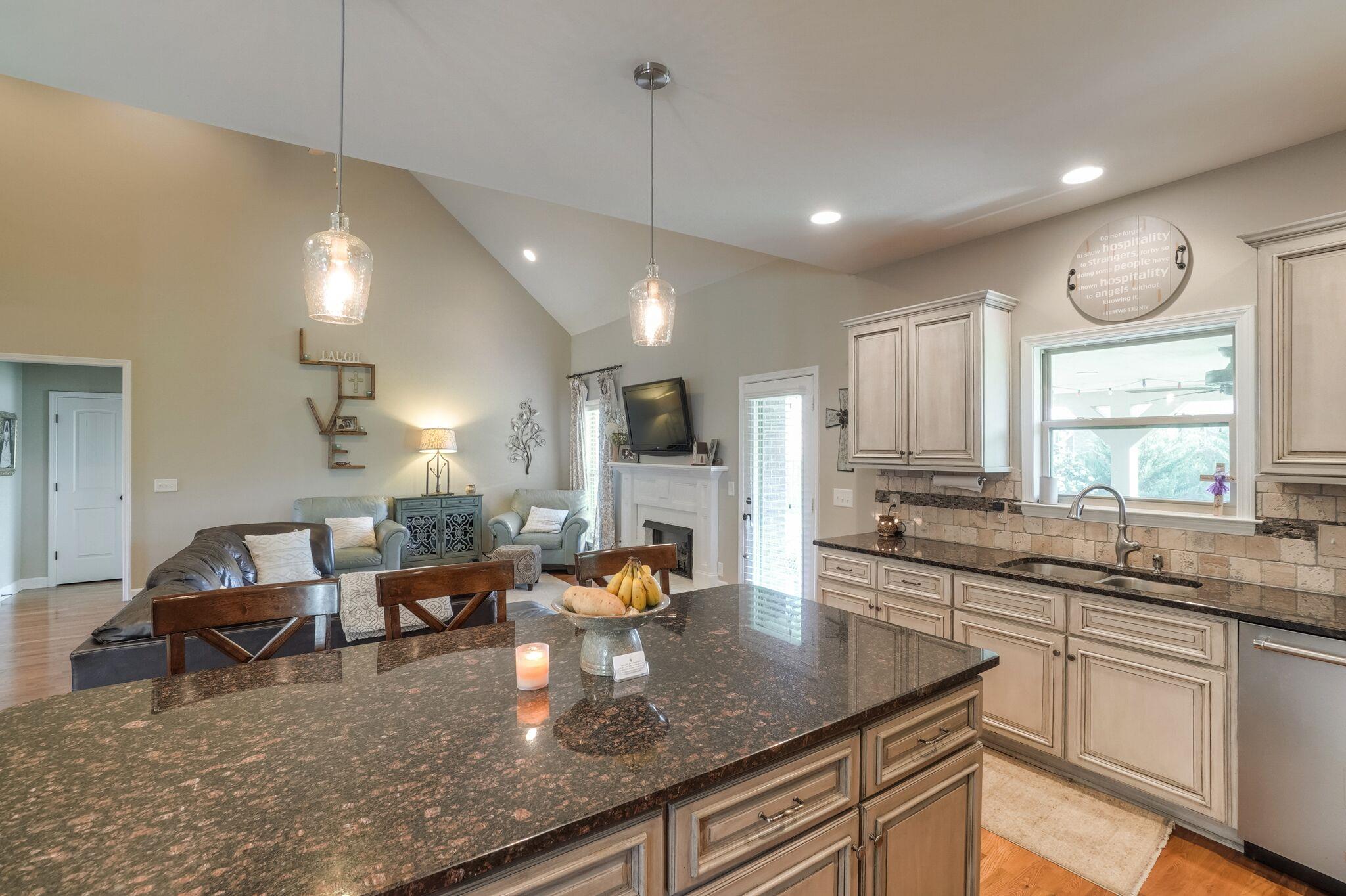 2011 Rudder Court Spring Hill, TN 37174 - Photo 9 of 30 Gallery Image 9