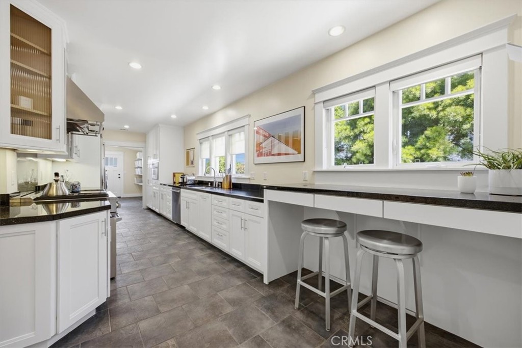 419 Virginia Street El Segundo, CA 90245 - Photo 11 of 41