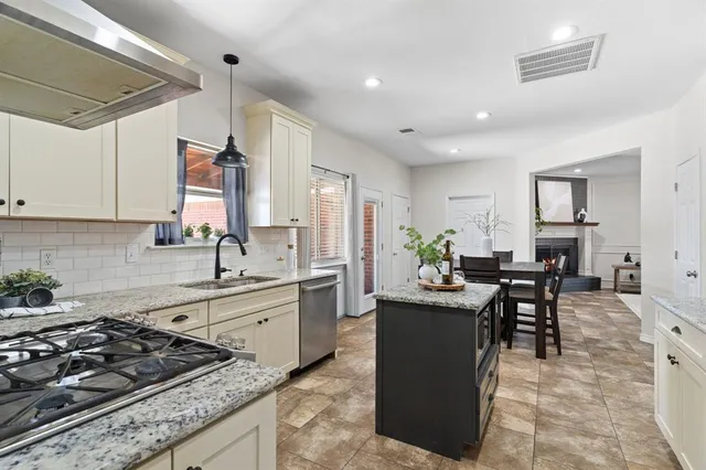 $465,000 | 5613 Petunia Drive, McKinney, TX 75070