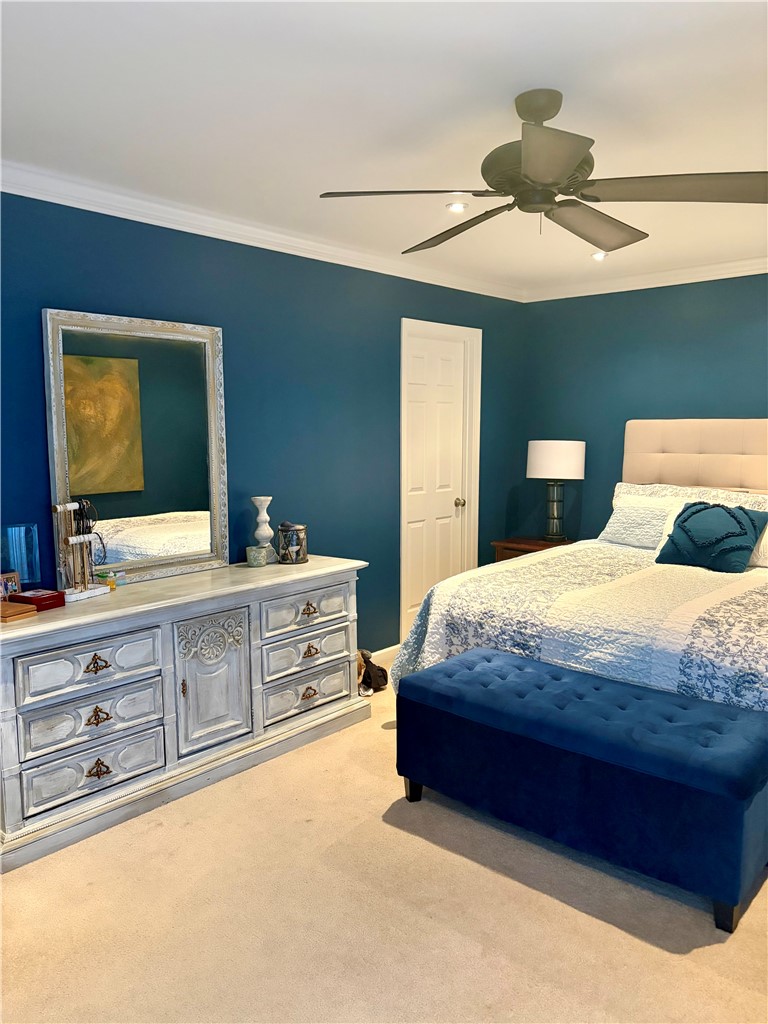 755 Rookery Way Walworth, NY 14502 - Photo 17 of 28 Primary Bedroom