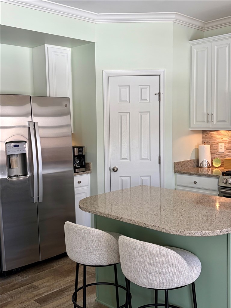 755 Rookery Way Walworth, NY 14502 - Photo 5 of 28 Eat In Kitchen