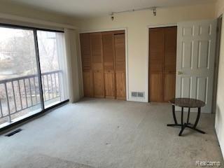 617 Oakbrook West Rochester, MI 48307 - Photo 6 of 24