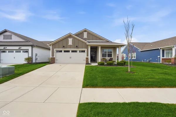 $385,000 | 713 Ehrlich Lane, Westfield, IN 46074