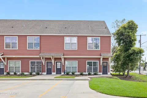 $170,000 | 2202 Johnston Street, Unit 101, Lafayette, LA 70503