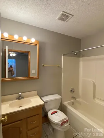 $1,550 | 1324 Rustic Lane Northwest, Concord, NC 28027