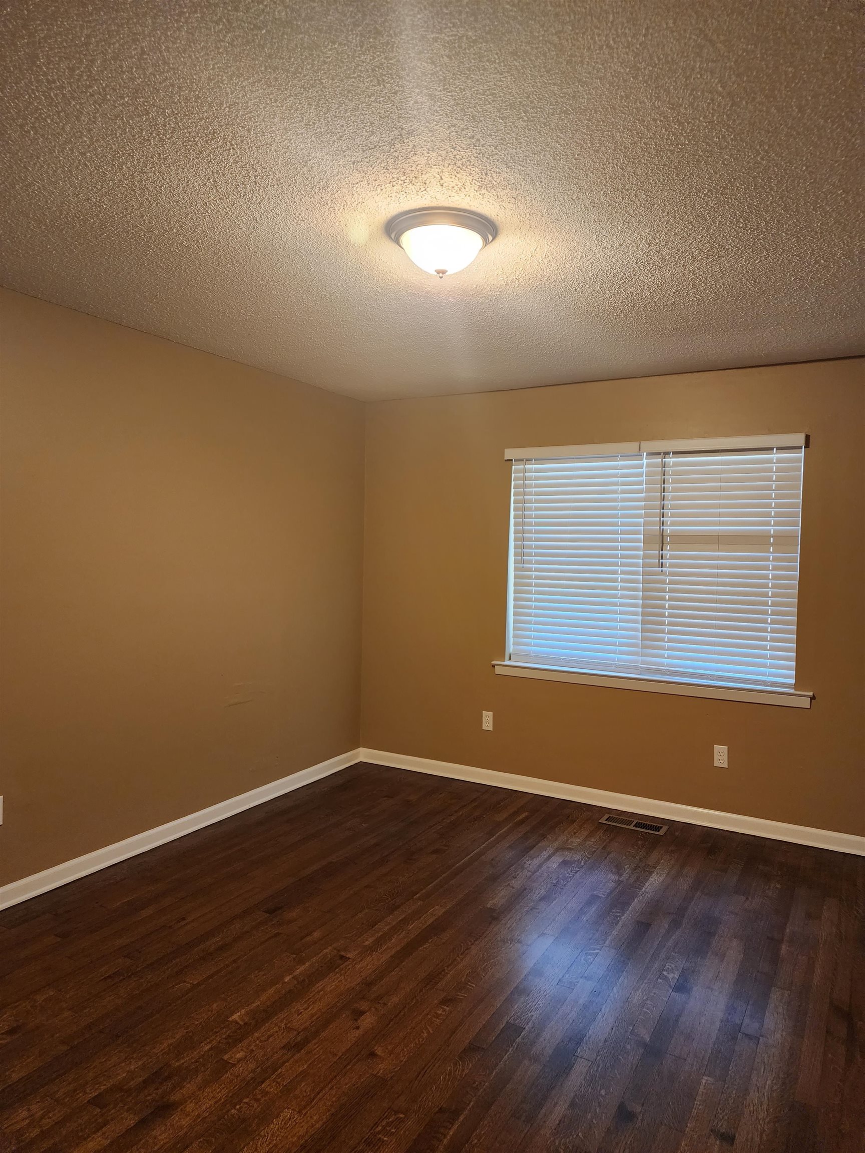 5304 Yellowood Road Memphis, TN 38134 - Photo 12 of 20