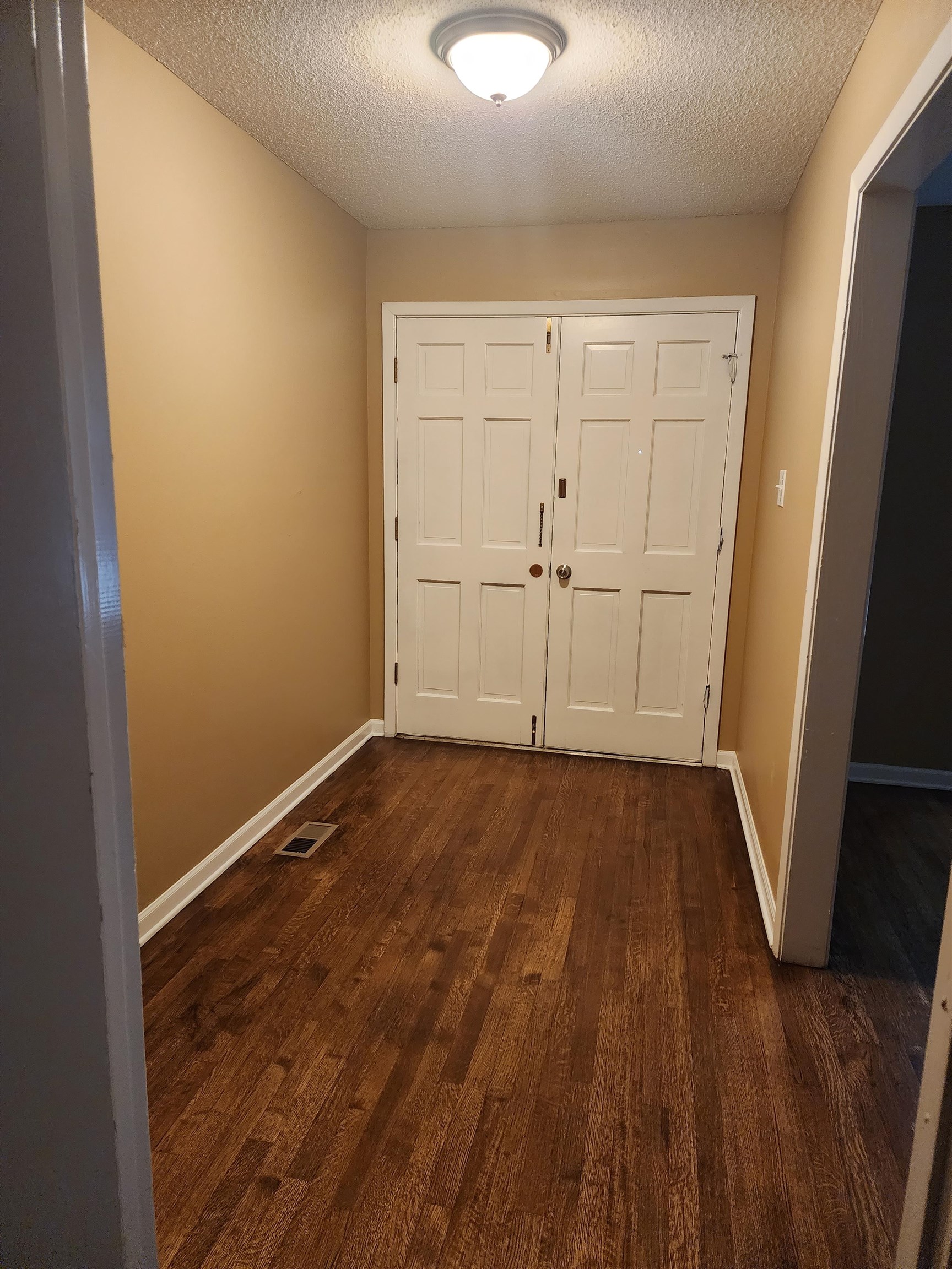 5304 Yellowood Road Memphis, TN 38134 - Photo 5 of 20