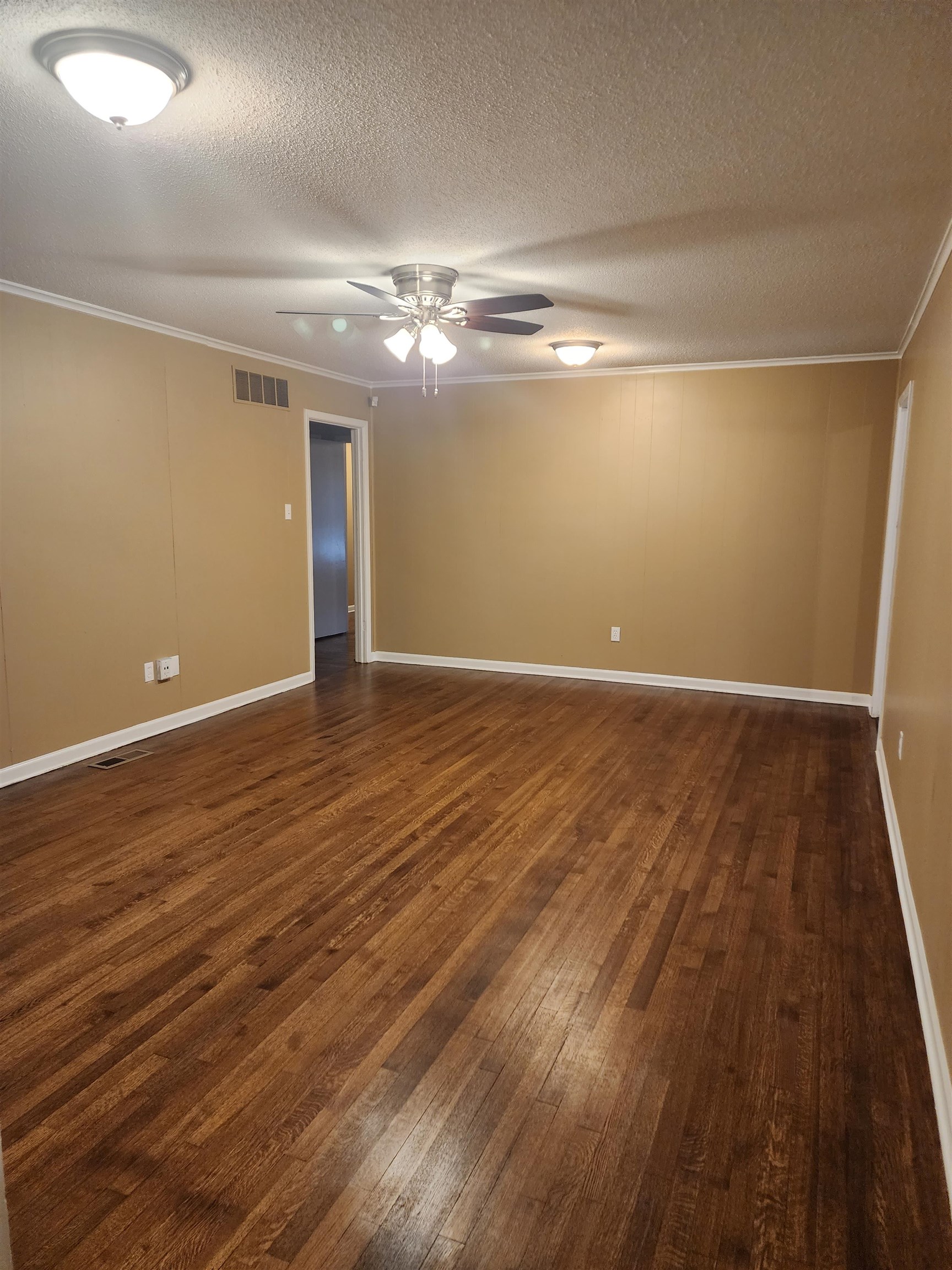 5304 Yellowood Road Memphis, TN 38134 - Photo 7 of 20