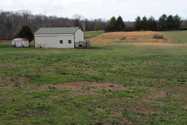 651 Cook Road Portland, TN 37148 - Photo 4 of 18 a backyard of a house with lots of green space