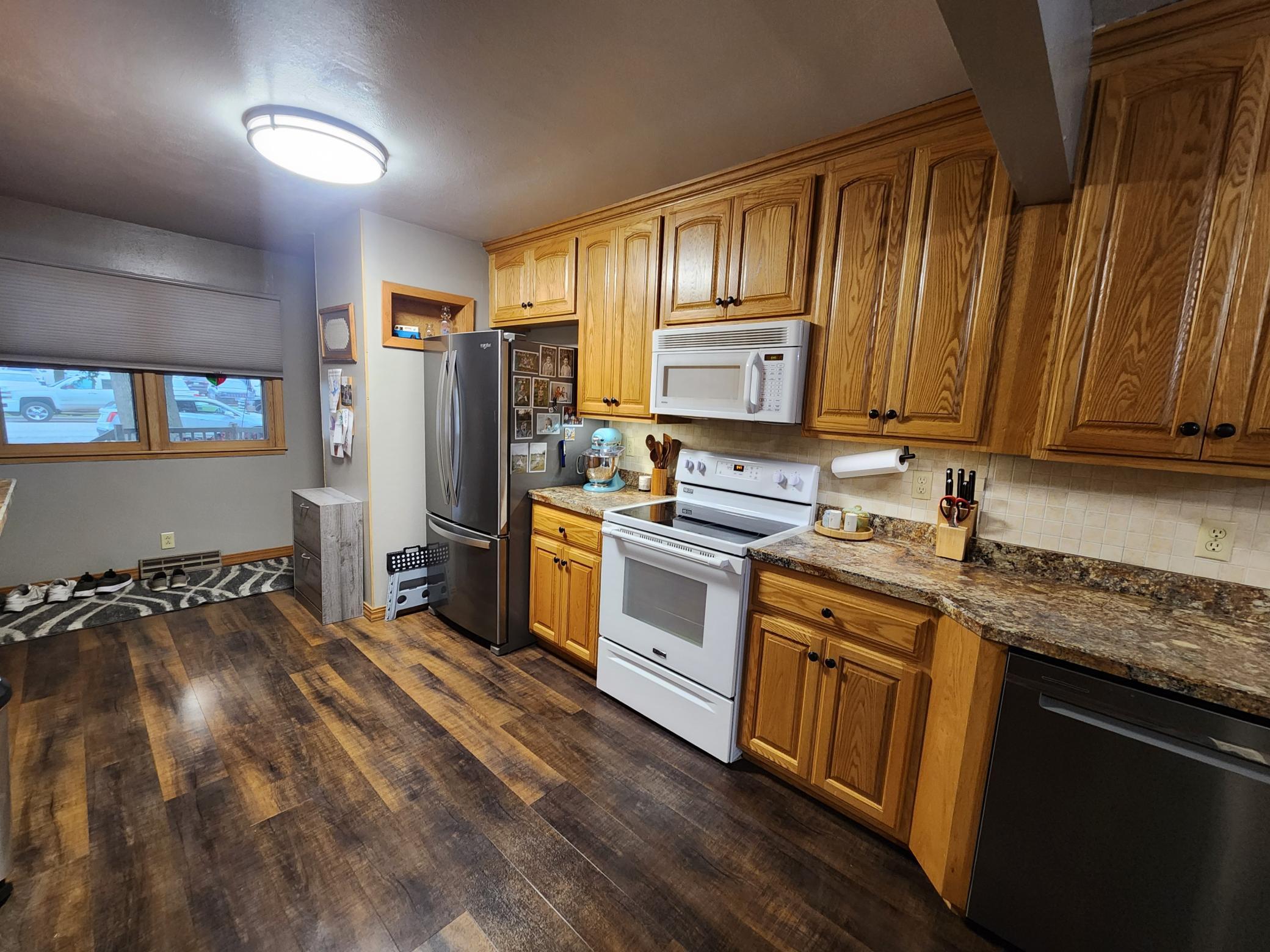 505 9th Street Southwest Pipestone, MN 56164 - Photo 14 of 44 Gallery Image 14