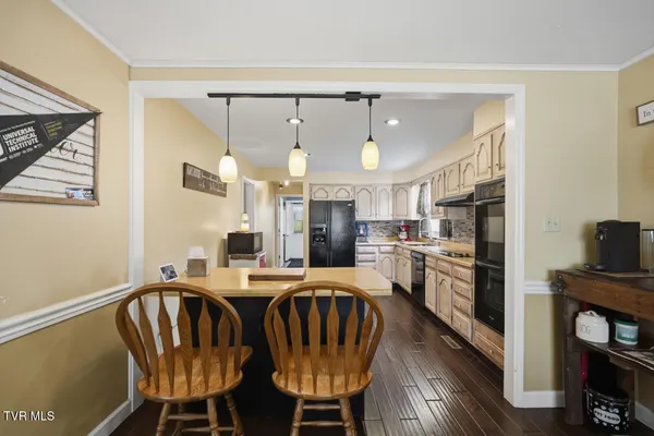 $284,900 | 308 Grant Avenue Northeast, Wise, VA 24293