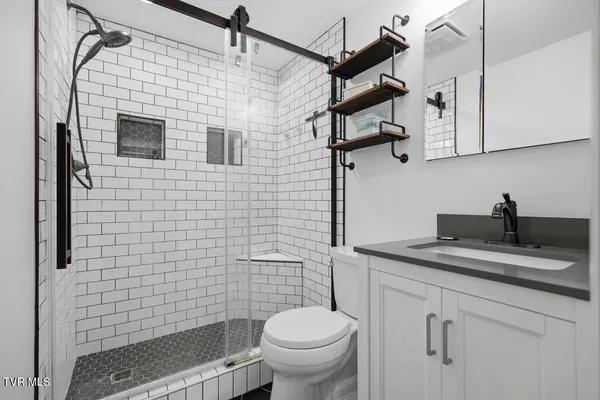 $284,900 | 308 Grant Avenue Northeast, Wise, VA 24293