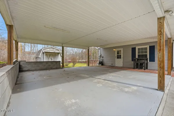 $284,900 | 308 Grant Avenue Northeast, Wise, VA 24293