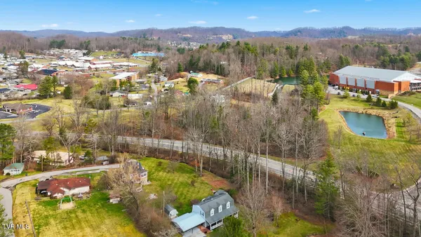 $284,900 | 308 Grant Avenue Northeast, Wise, VA 24293