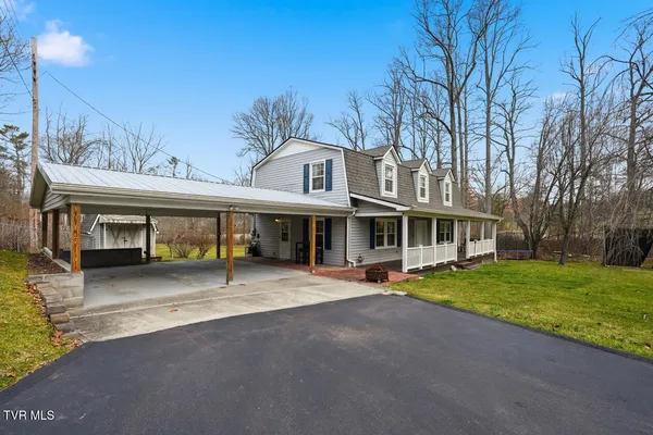 $284,900 | 308 Grant Avenue Northeast, Wise, VA 24293