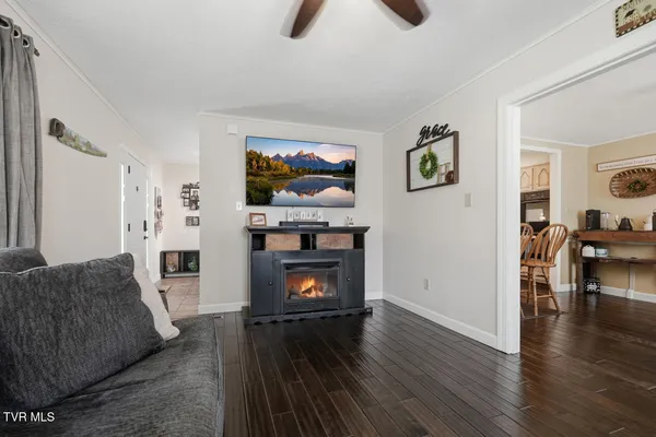 $284,900 | 308 Grant Avenue Northeast, Wise, VA 24293