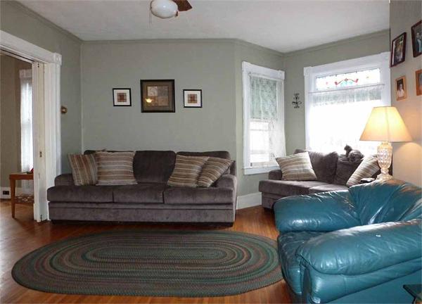 33 Greenleaf Street Springfield, MA 01108 - Photo 3 of 19 a living room with furniture and a pool