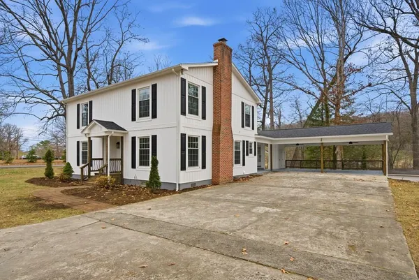 $469,500 | 100 Sherwood East, Wytheville, VA 24382