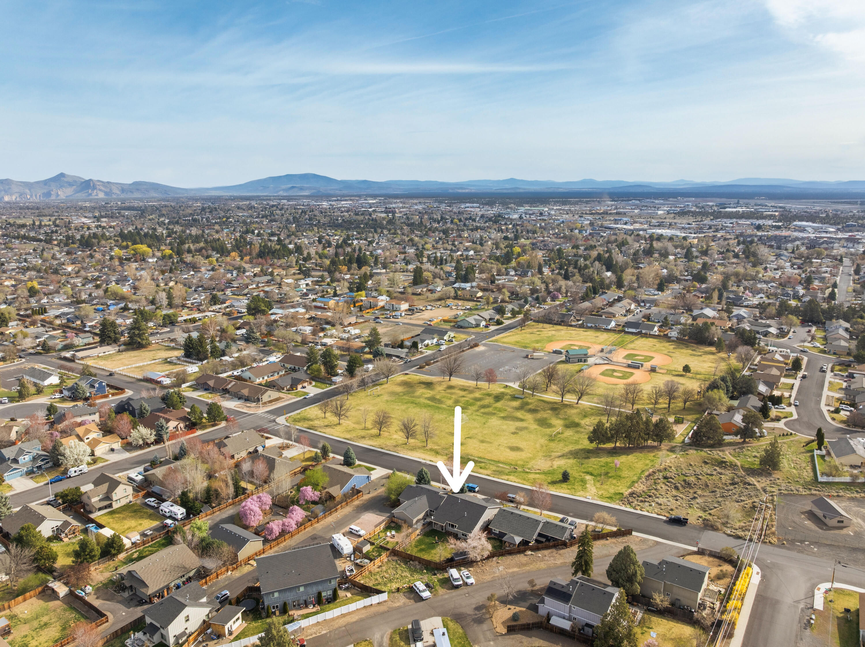 2845 Southwest 31st Street Redmond, OR 97756 - Photo 4 of 33 Aerial View - Ponderosa Park